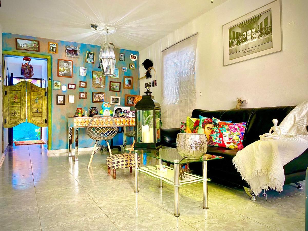El Patio Azul Hotel กอนสตันซา ภายนอก รูปภาพ